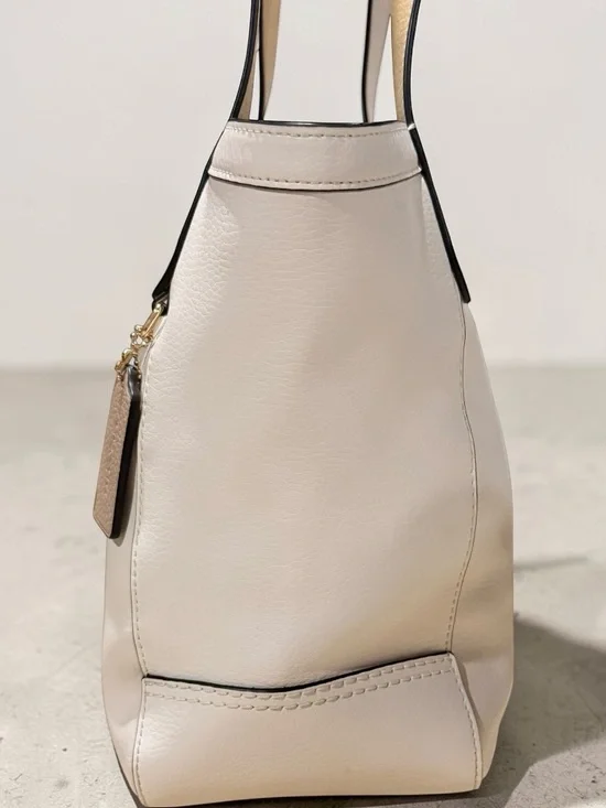 Coach Horse & Carriage Tote Chalk Vanilla C4063 - Picture 5 of 14